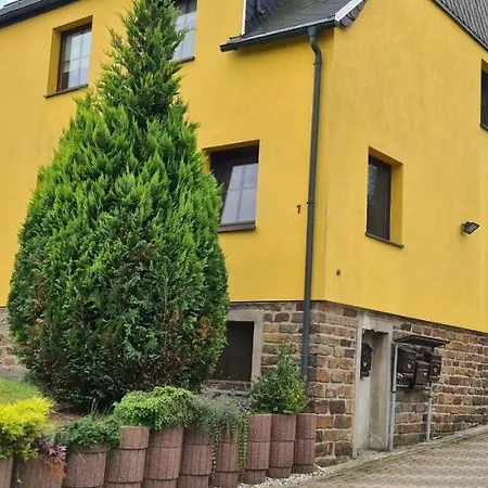 Neuhausener Strasse 7 Fewo 3 *